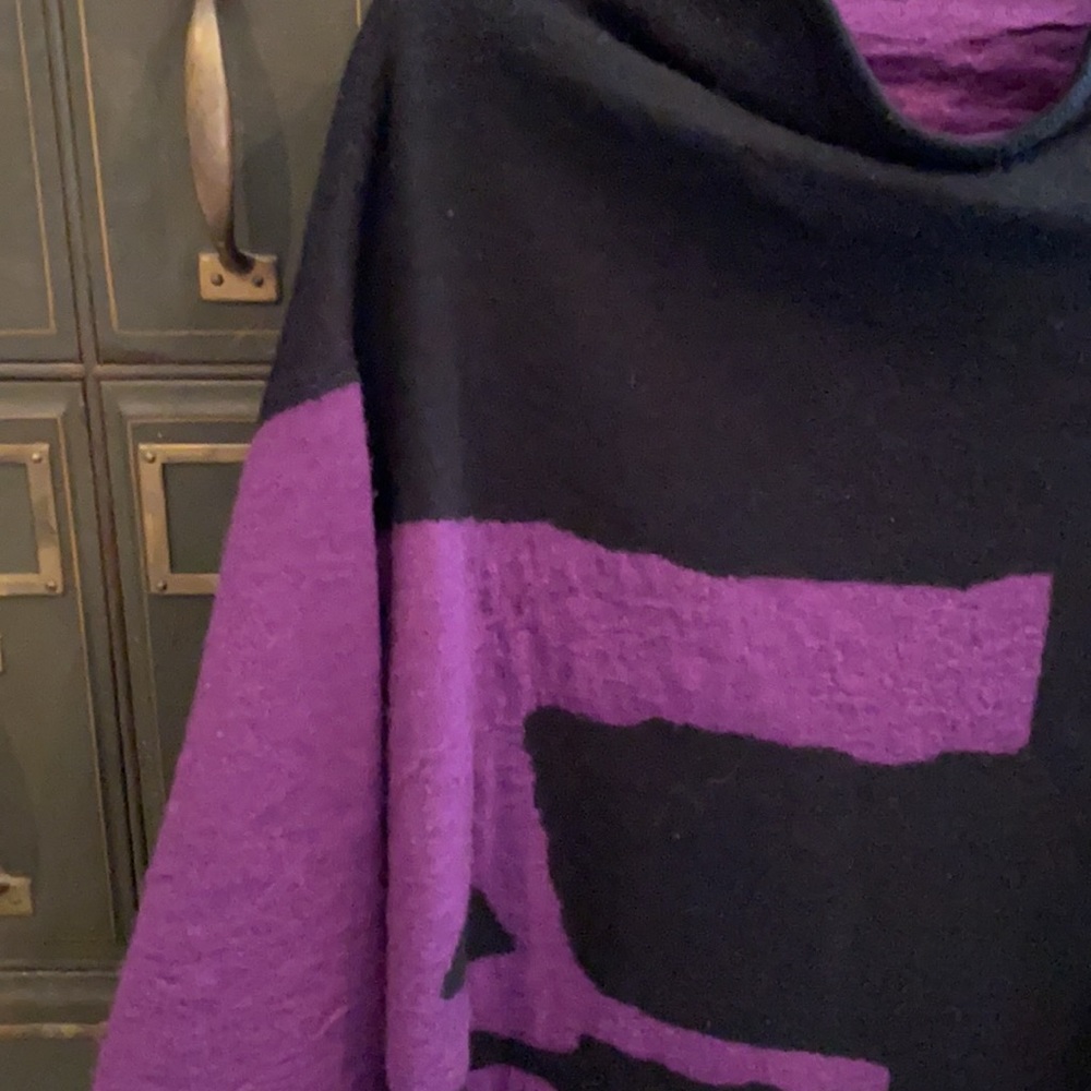 Moyuru Wool/Acrylic Sweater - Picture 2 of 7